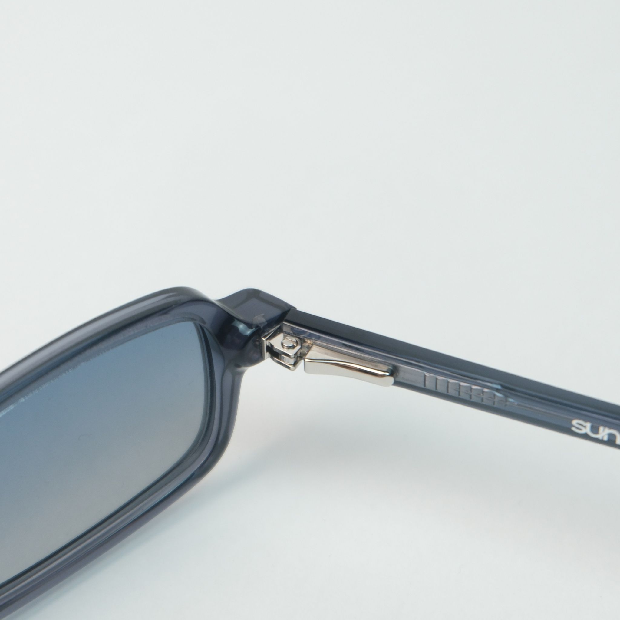 Flexi-Hinge